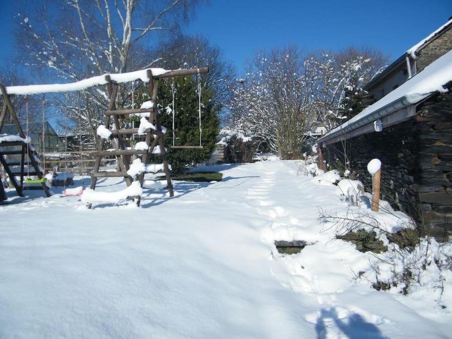 Gite Les 7 Frenes Vaux-sur-Sure Exterior foto